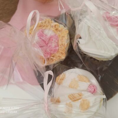 CU113  Cupcakes με το αρχικό γράμμα