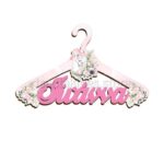 TS264-ksulini-kremastra-Hanger-vaptisi-adventure-photo-flowers