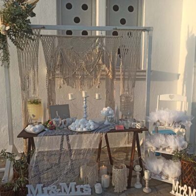 Στολισμός γάμου Boho με ελιά